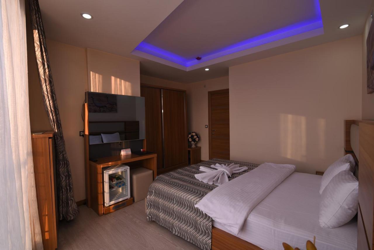 Mus Grand Hotel Ngoại thất bức ảnh