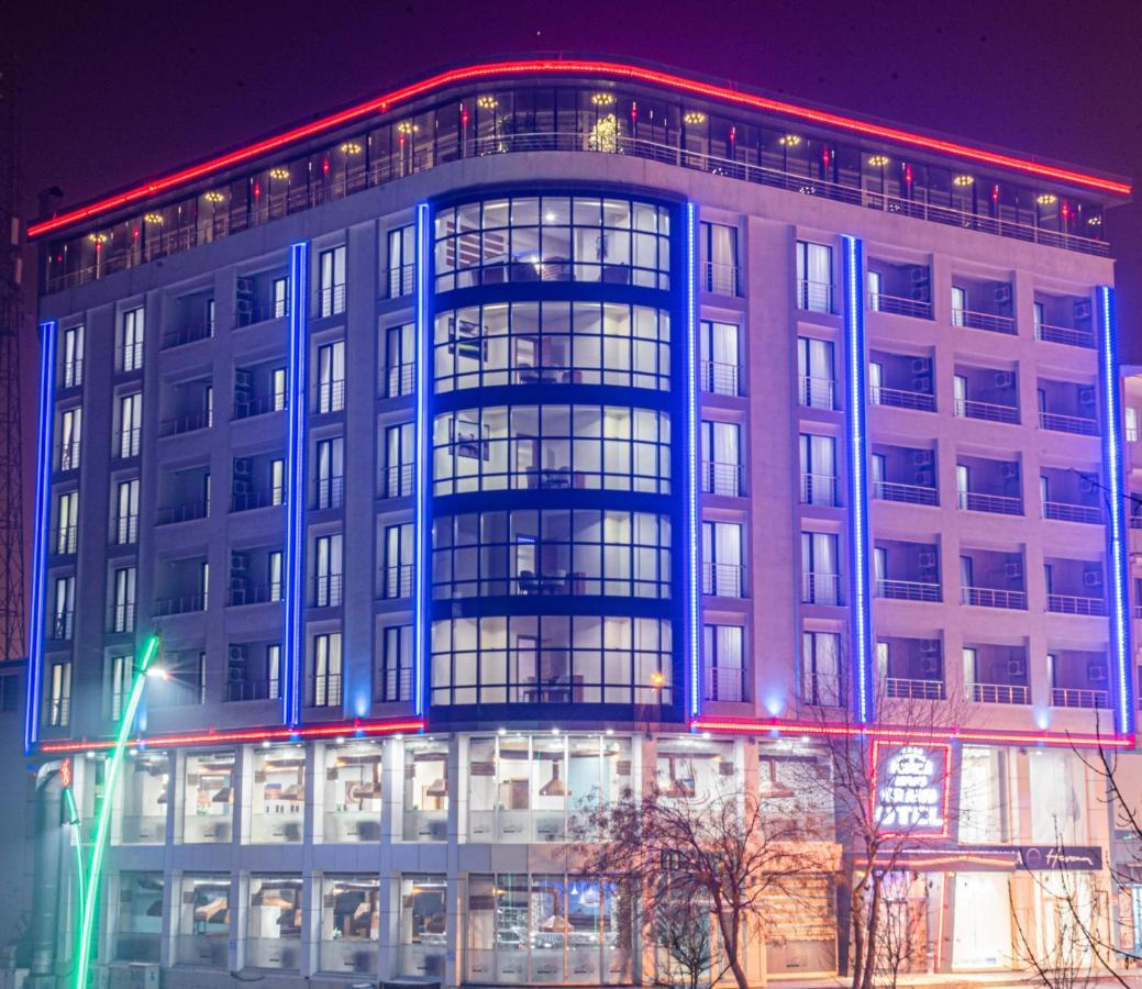 Mus Grand Hotel Ngoại thất bức ảnh