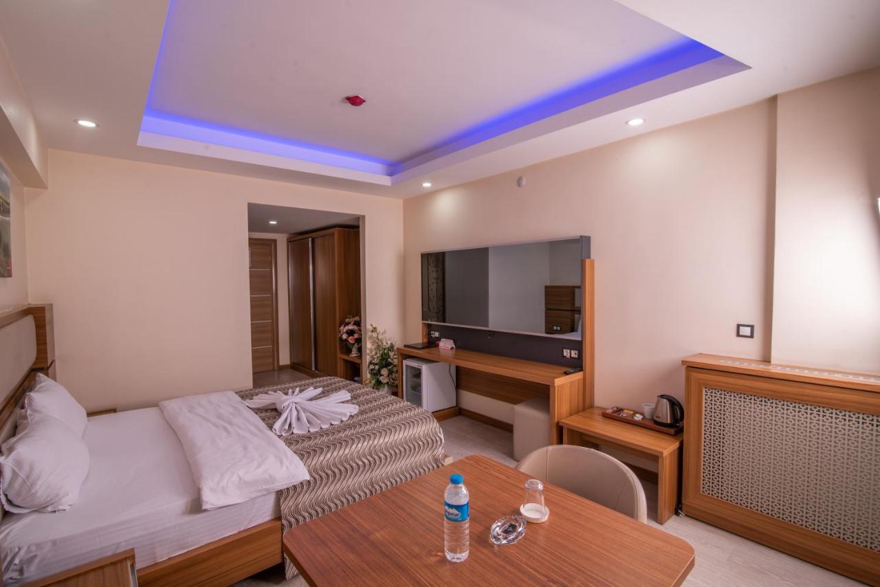 Mus Grand Hotel Ngoại thất bức ảnh